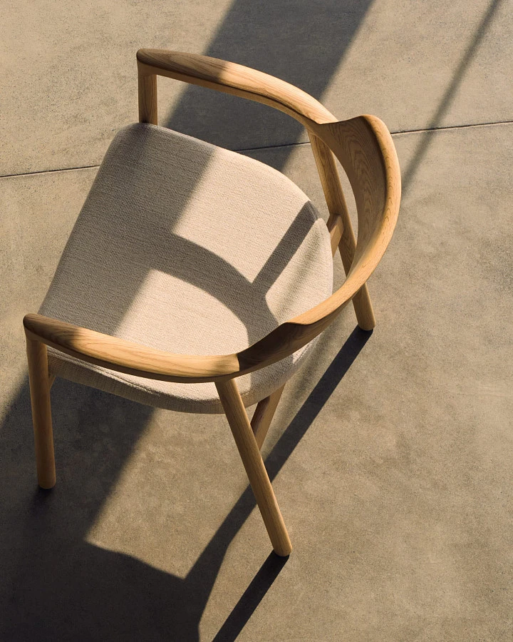 Стул Alocs из бежевой синели из массива дуба с натуральной отделкой FSC Mix Credit (съемный чехол) - фото 2