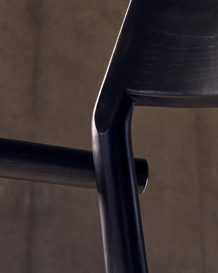 Стул Falconera со съемным чехлом из массива дуба с черной отделкой FSC Mix Credit - фото 4