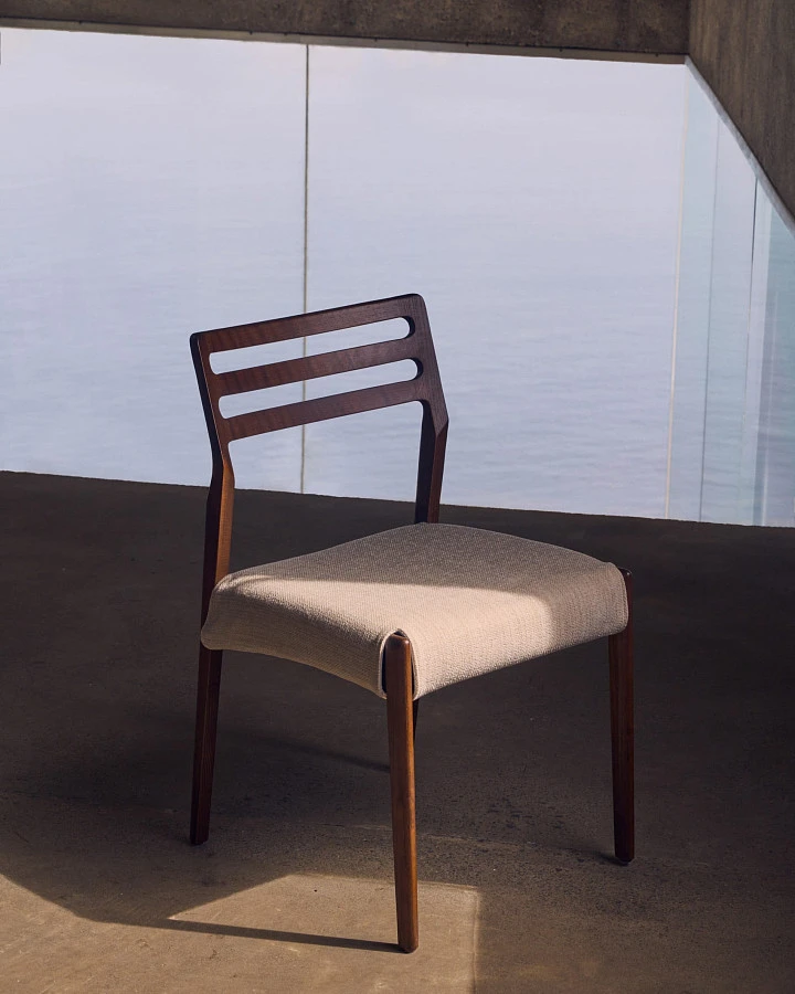 Стул Cudia из бежевой синели из массива дуба с отделкой орех FSC Mix Credi - фото 2