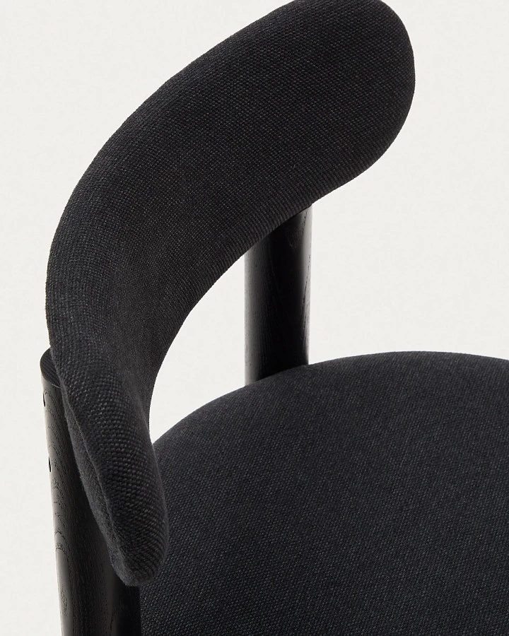 Стул Nebai из черной синели с каркасом из массива дуба и черной отделкой FSC MIX Credit - фото 9