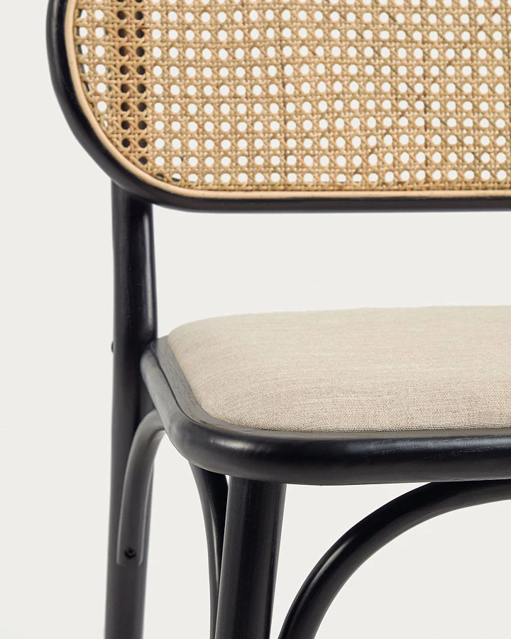 Стул Doriane из цельного вяза с черным лаком и мягким сиденьем - фото 7