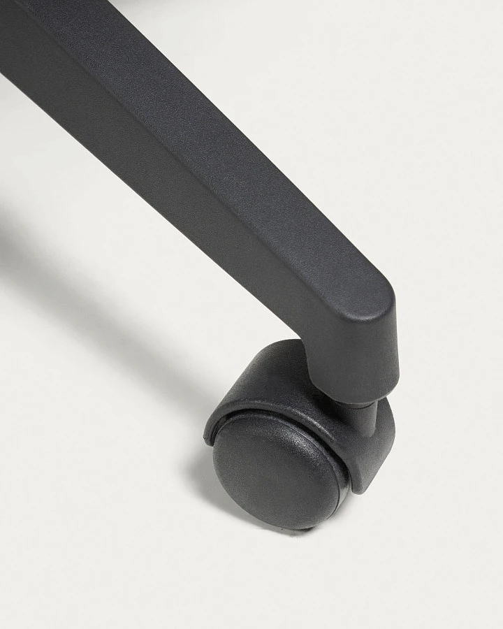 Офисное кресло Nasia в черном цвете - фото 9